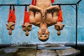 CHINA-fotocredit©️Steve McCurry (1280x849).jpg