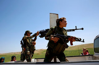 2016-05-04T130342Z_1215088148_S1BETCCMVMAA_RTRMADP_3_MIDEAST-CRISIS-IRAQ-FEMALE-FIGHTERS.JPG