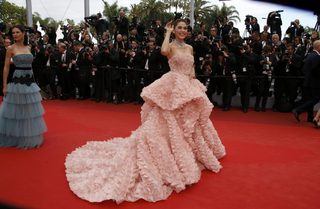 2016-05-11T162821Z_753677427_LR1EC5B19QYIU_RTRMADP_3_FILMFESTIVAL-CANNES.JPG