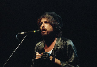 AP_801724847985.jpg
