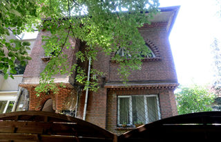 P030634187J.jpg