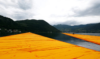 2016-06-16T132055Z_1585644726_D1AETKFYFNAA_RTRMADP_3_ITALY-ARTS-FLOATING-PIERS.JPG