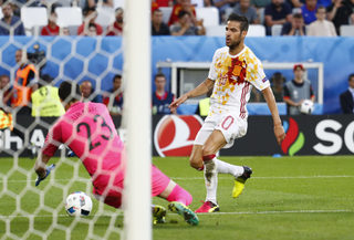 2016-06-21T192456Z_109538696_MT1ACI14448991_RTRMADP_3_SOCCER-EURO-CRO-ESP.JPG