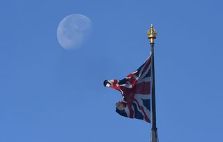 2016-06-24T061811Z_1000294392_LR1EC6O0HI0OF_RTRMADP_3_BRITAIN-EU.JPG