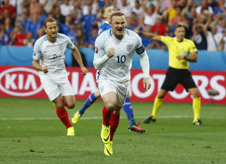 2016-06-27T190949Z_110056189_MT1ACI14460698_RTRMADP_3_SOCCER-EURO-ENG-ICE.JPG