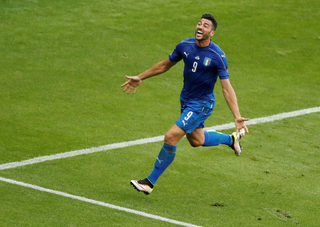 Italy v Spain - EURO 2016 - Round of 16