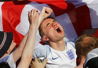 England fans gather in Nice - EURO 2016