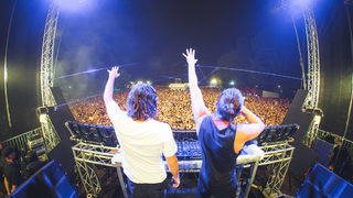 Lollapalooza_Berlin_Dimitri_Vegas_And_Like_Mike__Stephan_Flad.jpg