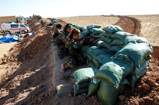 2016-11-03T165509Z_1663274871_S1BEUKSWSRAA_RTRMADP_3_MIDEAST-CRISIS-MOSUL-WOMENFIGHTERS.JPG