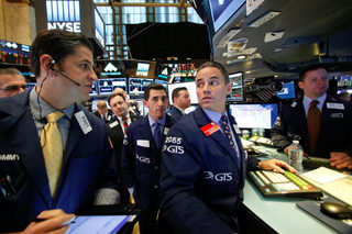 2016-11-08T180129Z_1750765325_D1BEULRRRDAA_RTRMADP_3_USA-STOCKS.JPG