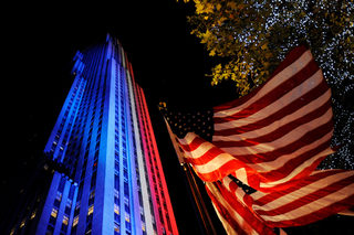 2016-11-09T063655Z_729928686_D1BEULUGSLAB_RTRMADP_3_USA-ELECTION-REACTION.JPG