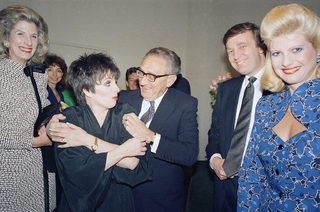 AP_8706111229.jpg