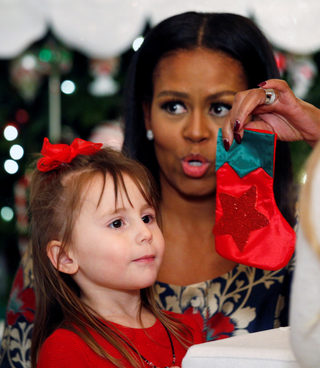 2016-11-29T202234Z_138355207_RC113C6AACC0_RTRMADP_3_CHRISTMAS-SEASON-WHITEHOUSE.JPG