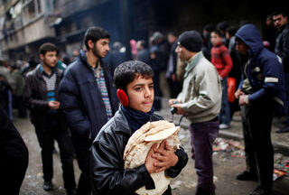 2016-12-14T103229Z_1569679589_RC1A6416E250_RTRMADP_3_MIDEAST-CRISIS-SYRIA-ALEPPO.JPG