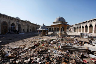 2016-12-14T110410Z_2070444861_RC18776EAAE0_RTRMADP_3_MIDEAST-CRISIS-SYRIA-ALEPPO.JPG