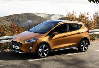 Ford-Fiesta_Active-2017-1280-04.jpg