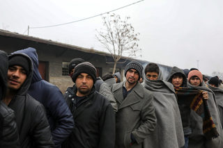 2016-12-22T144008Z_1410815007_RC1478ADFF20_RTRMADP_3_EUROPE-MIGRANTS-SERBIA.JPG