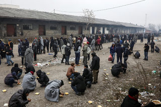 2016-12-22T144009Z_1780537718_RC1641E02040_RTRMADP_3_EUROPE-MIGRANTS-SERBIA.JPG