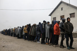 2016-12-22T143752Z_607380963_RC1DBAA81410_RTRMADP_3_EUROPE-MIGRANTS-SERBIA.JPG
