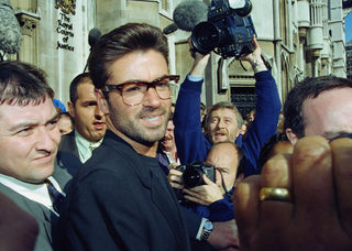 AP_16360853311610.jpg