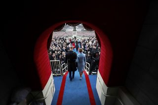2017-01-20T165510Z_1642953767_HT1ED1K1AZI2I_RTRMADP_3_USA-TRUMP-INAUGURATION.JPG
