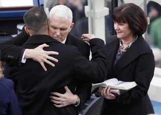 2017-01-20T172528Z_1765121107_HT1ED1K1CDY6V_RTRMADP_3_USA-TRUMP-INAUGURATION.JPG