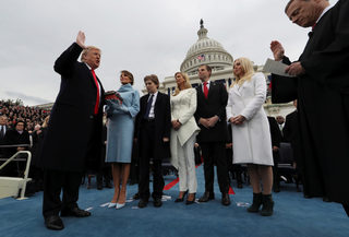 2017-01-20T173038Z_1936463134_RC12DCB2F0A0_RTRMADP_3_USA-TRUMP-INAUGURATION.JPG