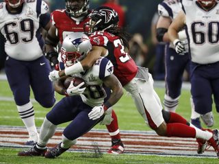 2017-02-06T003422Z_367260556_HT1ED2601KT1L_RTRMADP_3_NFL-SUPERBOWL.JPG