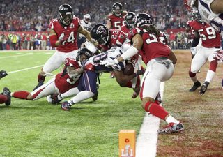2017-02-06T033831Z_281433556_HT1ED260A3R9R_RTRMADP_3_NFL-SUPERBOWL.JPG