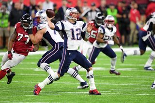 2017-02-05T235706Z_148383969_NOCID_RTRMADP_3_NFL-SUPER-BOWL-LI-NEW-ENGLAND-PATRIOTS-VS-ATLANTA-FALCONS.JPG