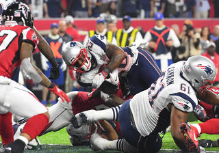 2017-02-06T030815Z_287493581_NOCID_RTRMADP_3_NFL-SUPER-BOWL-LI-NEW-ENGLAND-PATRIOTS-VS-ATLANTA-FALCONS.JPG