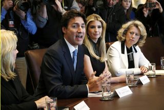 2017-02-13T175208Z_1531861418_HT1ED2D1DMJ11_RTRMADP_3_USA-TRUMP-CANADA.JPG