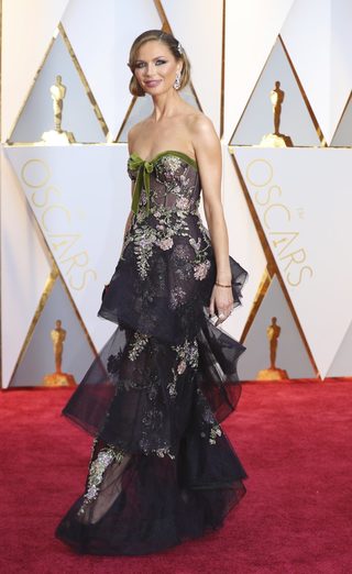 2017-02-27T013859Z_1137195102_HP1ED2R04KY9O_RTRMADP_3_AWARDS-OSCARS.JPG