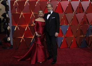 2017-02-27T022159Z_1381582463_HP1ED2R06KMIA_RTRMADP_3_AWARDS-OSCARS.JPG