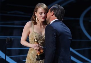 2017-02-27T050107Z_82180770_HP1ED2R0DXU1M_RTRMADP_3_AWARDS-OSCARS.JPG