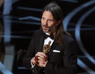2017-02-27T040603Z_605231979_HP1ED2R0BE2WO_RTRMADP_3_AWARDS-OSCARS.JPG
