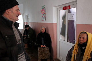 2017-03-09T150429Z_1673282263_RC198A2607A0_RTRMADP_3_ROMANIA-HEALTH.JPG