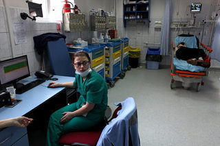 2017-03-09T150550Z_612408312_RC1A28837300_RTRMADP_3_ROMANIA-HEALTH.JPG