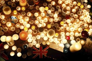2017-03-23T190209Z_208515541_LR1ED3N1GV9II_RTRMADP_3_BRITAIN-SECURITY-VIGIL.JPG