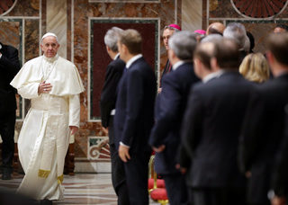 2017-03-24T182012Z_201745119_RC1E8B165600_RTRMADP_3_EU-SUMMIT-POPE.JPG