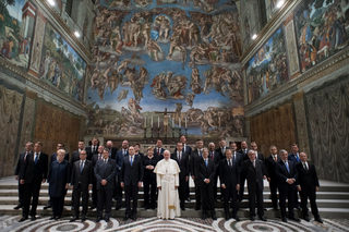 2017-03-24T191301Z_1362745223_RC1A947411B0_RTRMADP_3_EU-SUMMIT-POPE.JPG