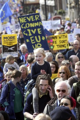 2017-03-25T121724Z_1114788064_LR1ED3P0Y4OFX_RTRMADP_3_BRITAIN-EU.JPG