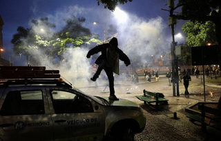 2017-04-28T214931Z_1401866283_RC1D4524BBB0_RTRMADP_3_BRAZIL-POLITICS-PROTESTS.JPG