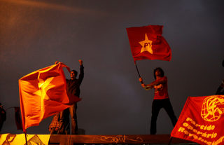 2017-04-28T221508Z_1029356696_RC1EE510C220_RTRMADP_3_BRAZIL-POLITICS-PROTESTS.JPG