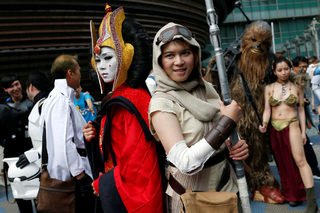 2017-05-04T091757Z_1651988864_RC1D7941A680_RTRMADP_3_FILM-STARWARS.JPG