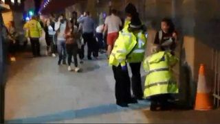 2017-05-23T035544Z_833630778_RC173242BE00_RTRMADP_3_BRITAIN-SECURITY-MANCHESTER.JPG