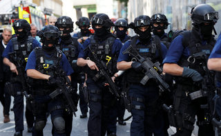 2017-06-04T083304Z_464338959_RC1DEAB26720_RTRMADP_3_BRITAIN-SECURITY.JPG