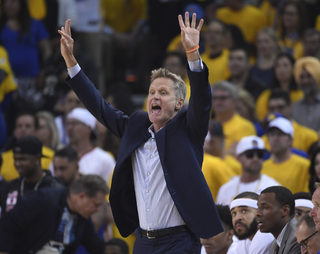 2017-06-13T014458Z_1149579149_NOCID_RTRMADP_3_NBA-FINALS-CLEVELAND-CAVALIERS-AT-GOLDEN-STATE-WARRIORS.JPG
