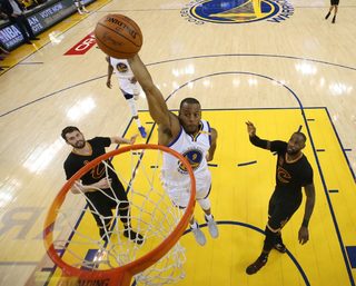 2017-06-13T025856Z_781204422_NOCID_RTRMADP_3_NBA-FINALS-CLEVELAND-CAVALIERS-AT-GOLDEN-STATE-WARRIORS.JPG