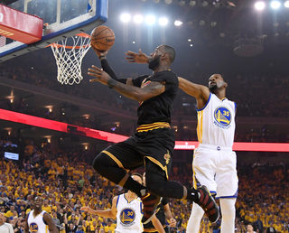 2017-06-13T054533Z_648172700_RC18F6970640_RTRMADP_3_BASKETBALL-NBA-FINALS.JPG